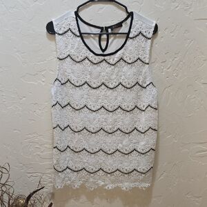 FYLO White and Black Lace Scallop Blouse